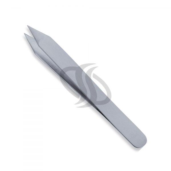 Tweezers