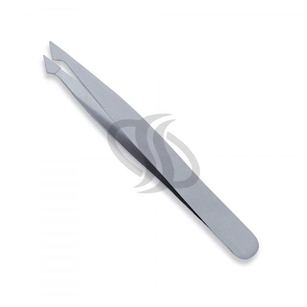 Tweezers